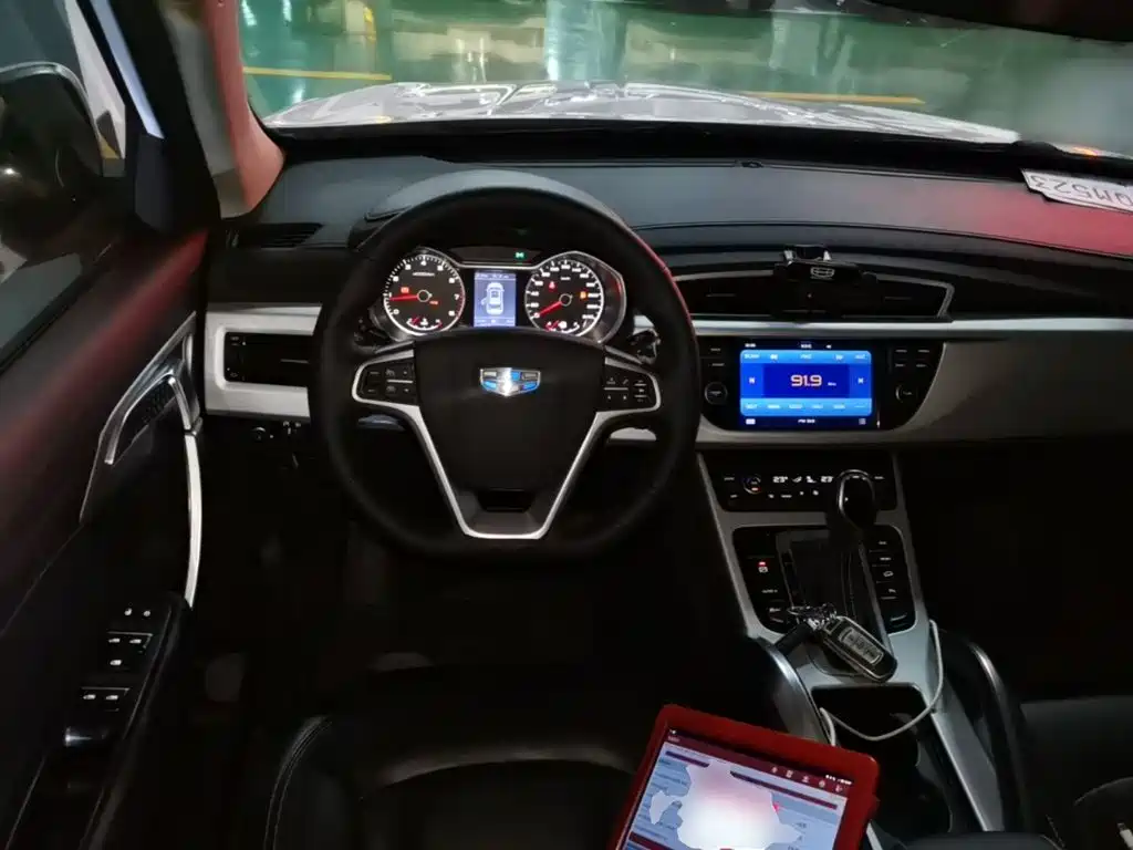 Geely Boyue — миниатюра 11