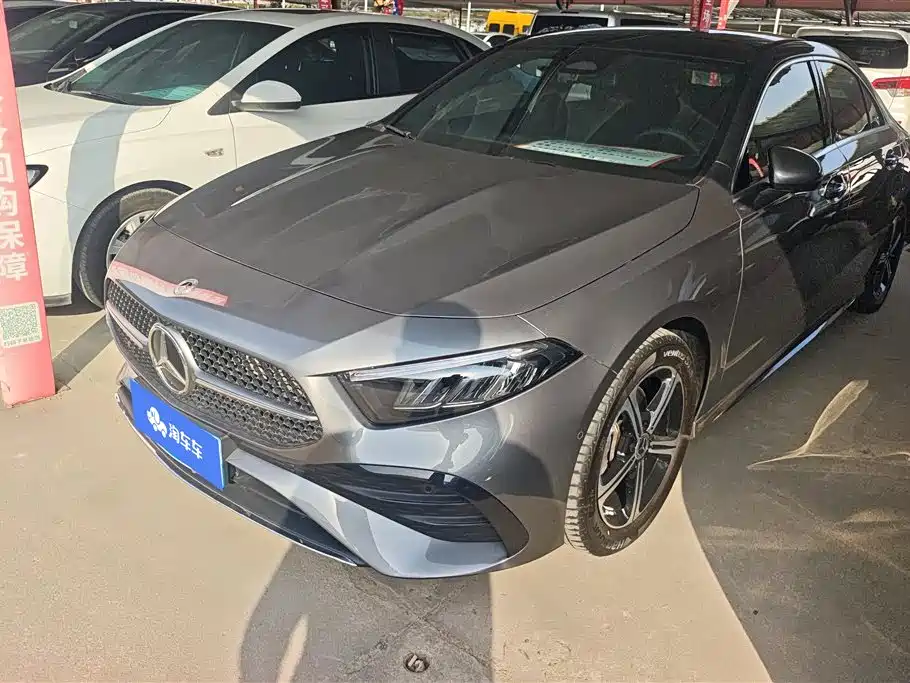 MERCEDES-BENZ A CLASS