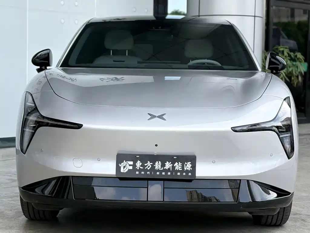 XPeng 小鹏MONA L03 — миниатюра 2
