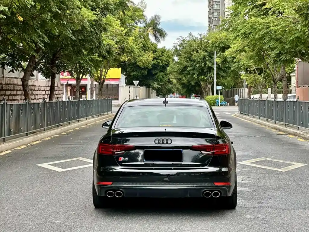 Audi S4 — миниатюра 8