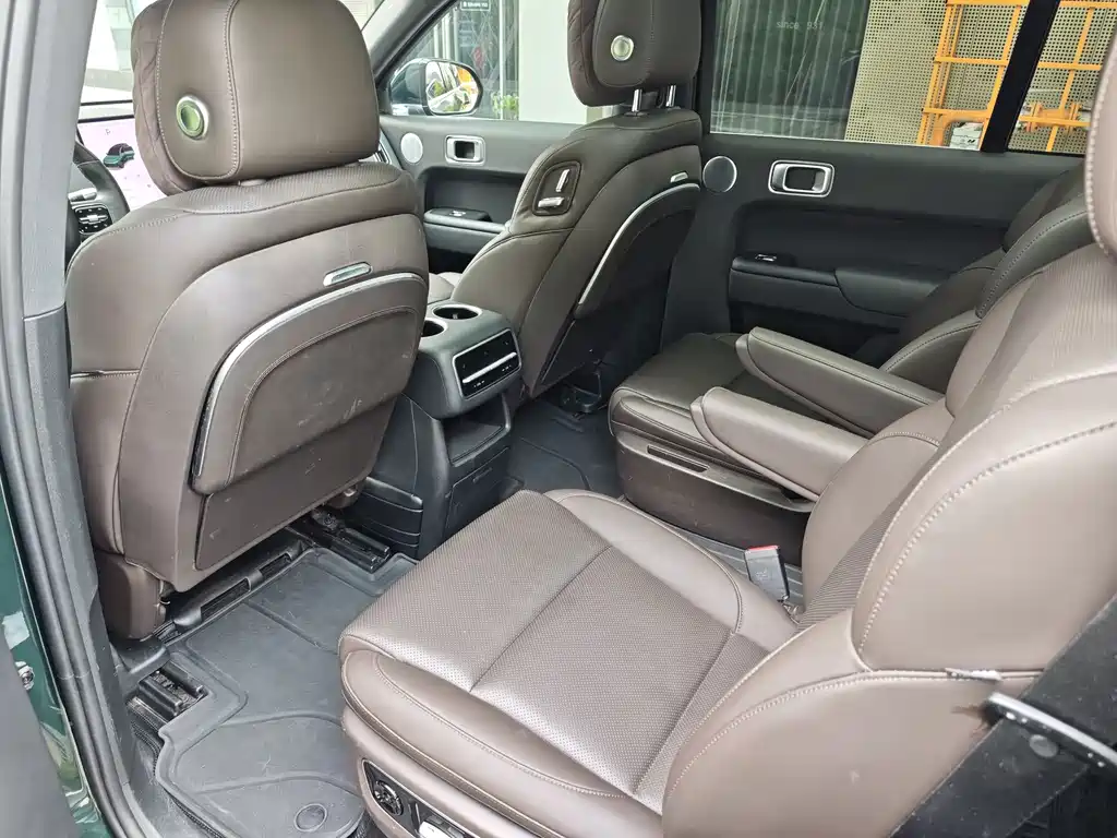 Li Auto Li L8 — миниатюра 11