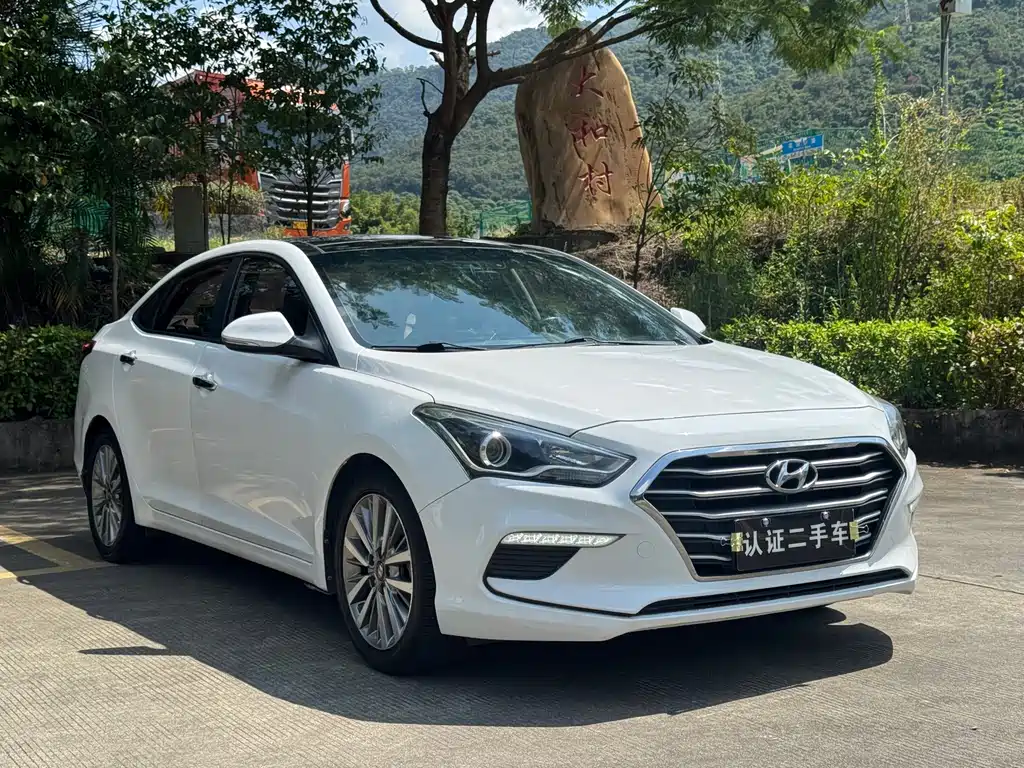 Hyundai Mistra — миниатюра 3