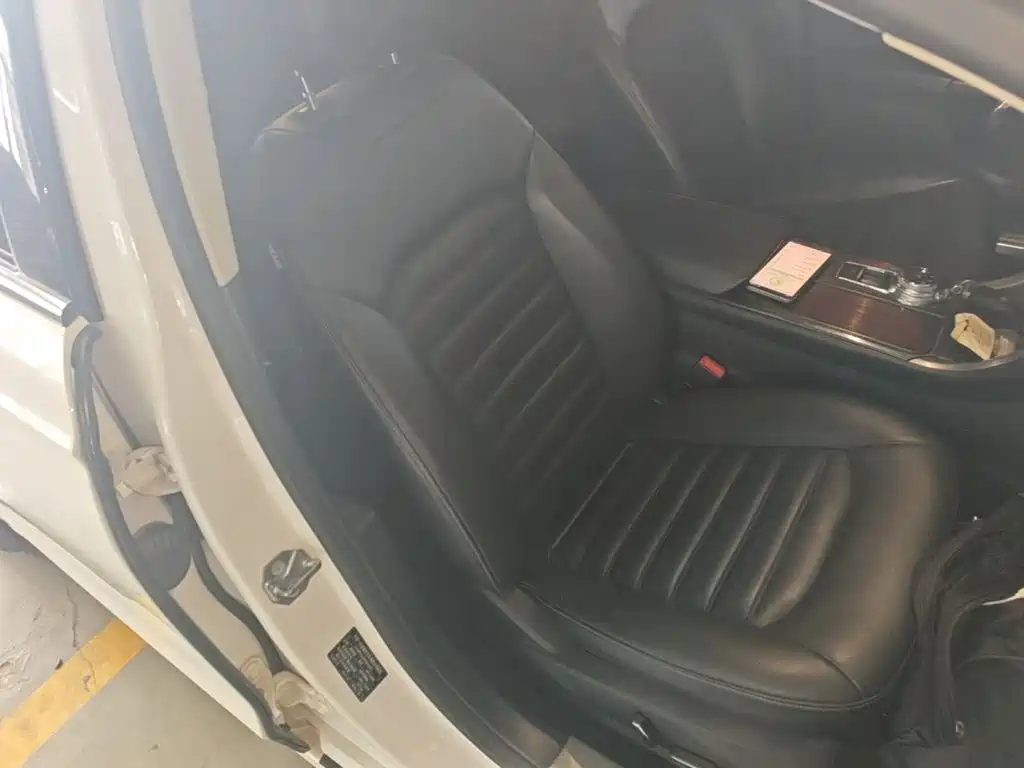 Ford Mondeo — миниатюра 25