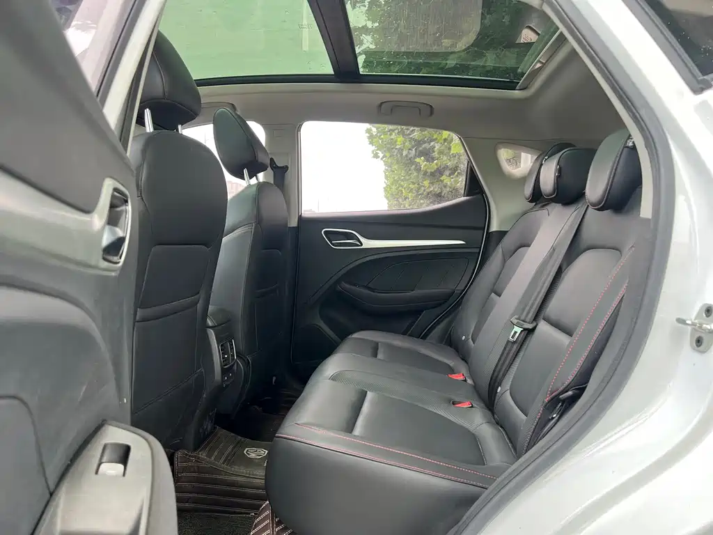 MG ZS — миниатюра 6