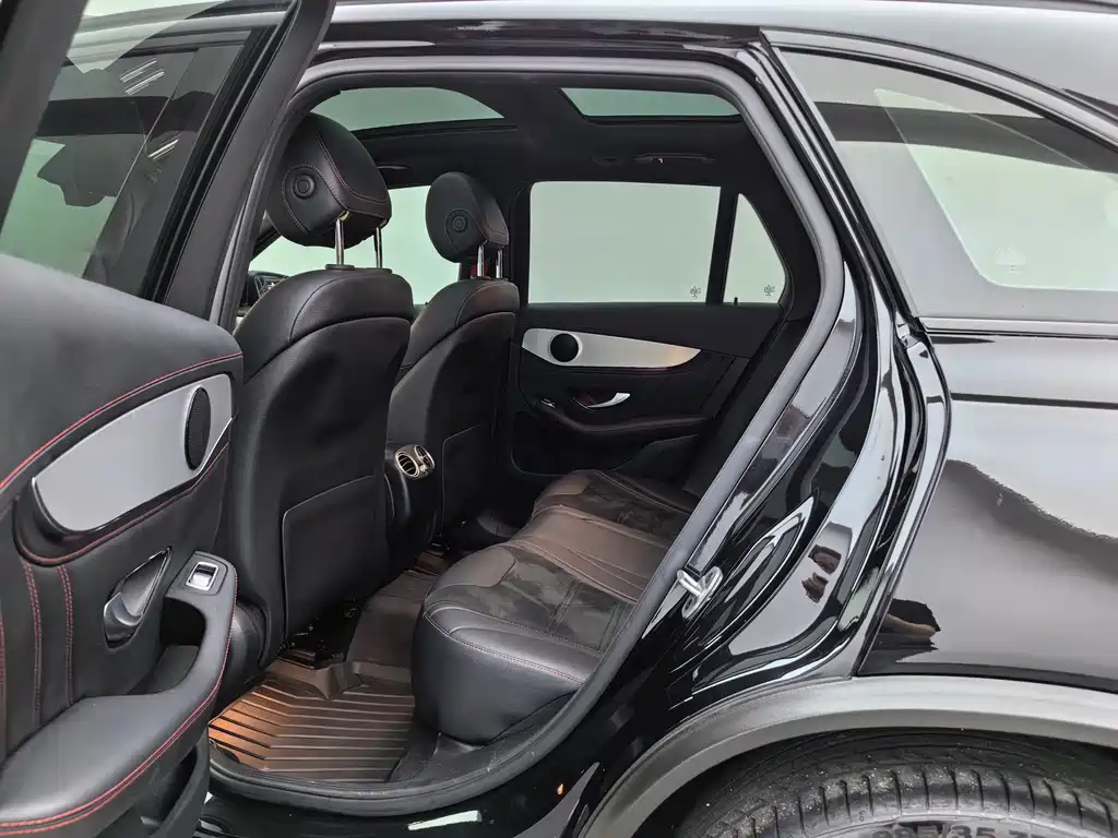 Mercedes-Benz GLC AMG — миниатюра 14