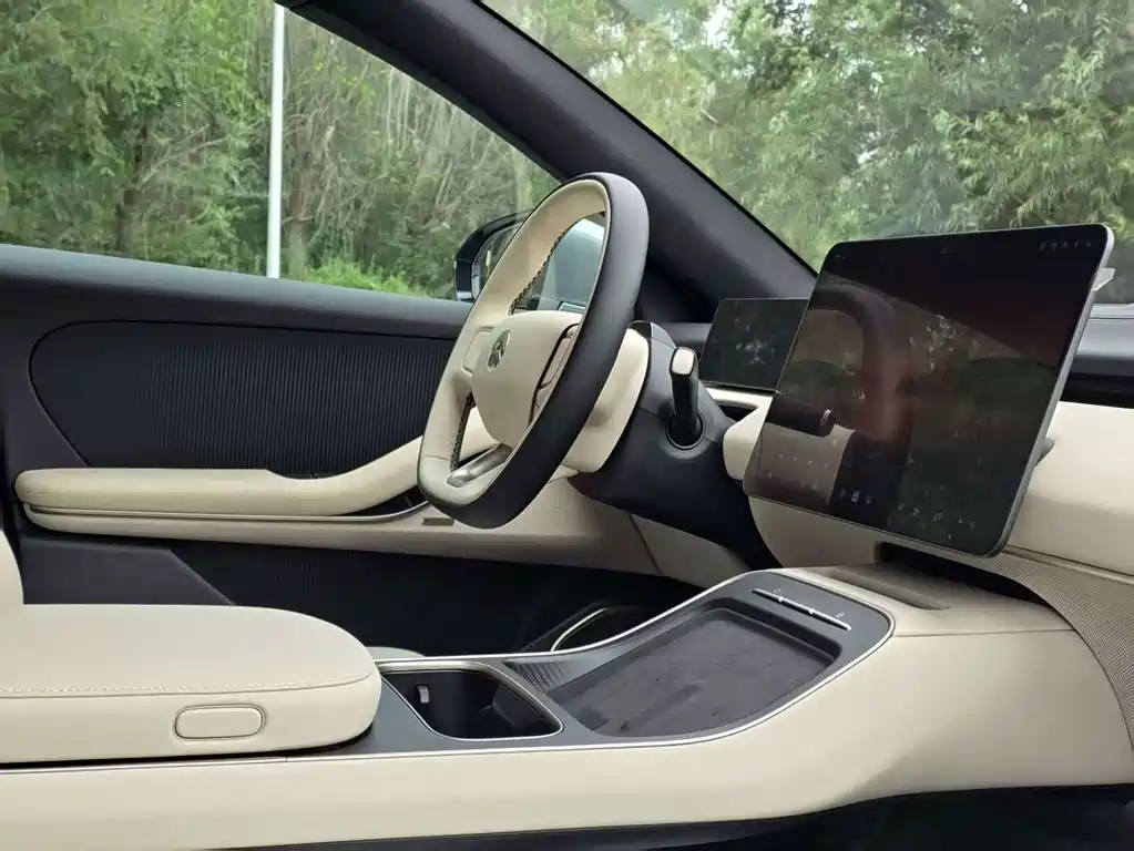 NIO ET5 — миниатюра 6