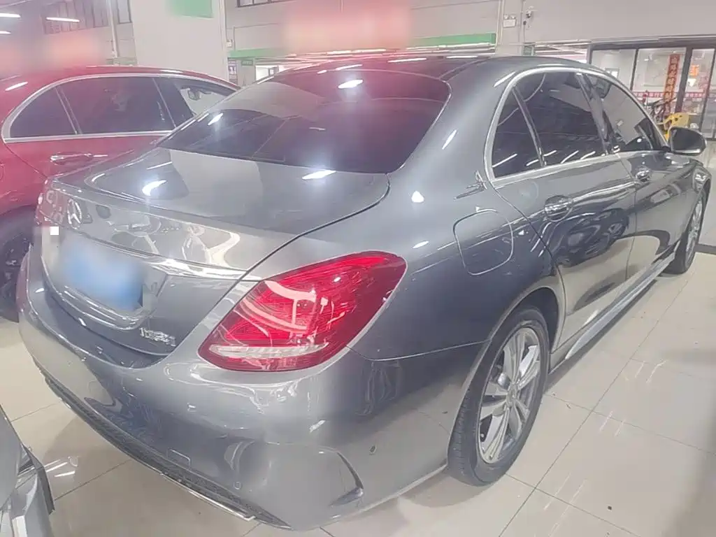 Mercedes-Benz C-Class — миниатюра 5