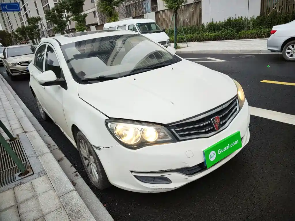 Roewe 350 2015 1.5L MT Luxury
