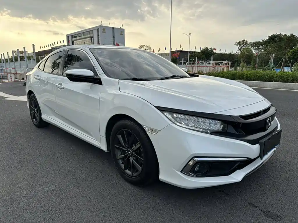 Honda Civic 2019 180TURBO CVT VI