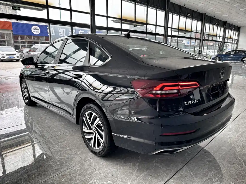 Volkswagen Lavida — миниатюра 6