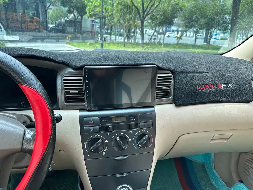 Toyota Corolla — миниатюра 11
