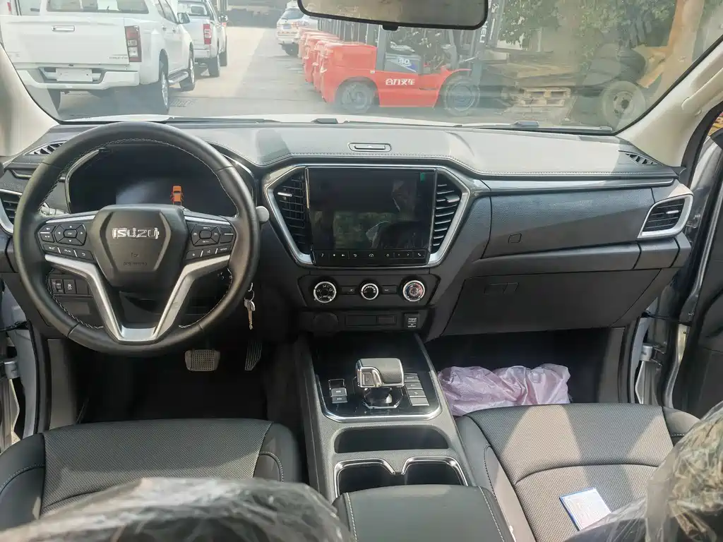 ISUZU LINGTUO