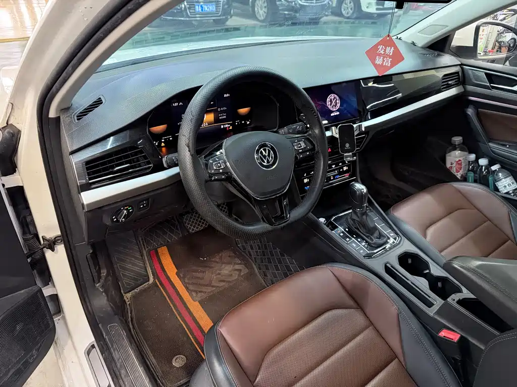 Volkswagen Lavida — миниатюра 10
