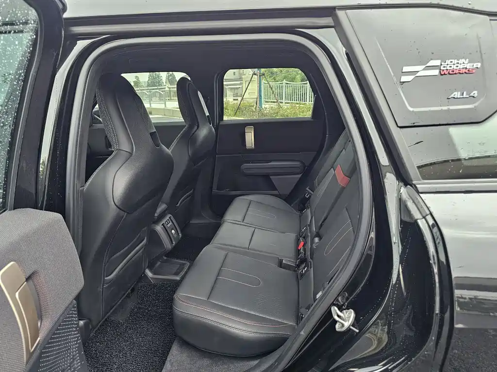 Mini JCW COUNTRYMAN 2024 2.0T JOHN COOPER WORKS