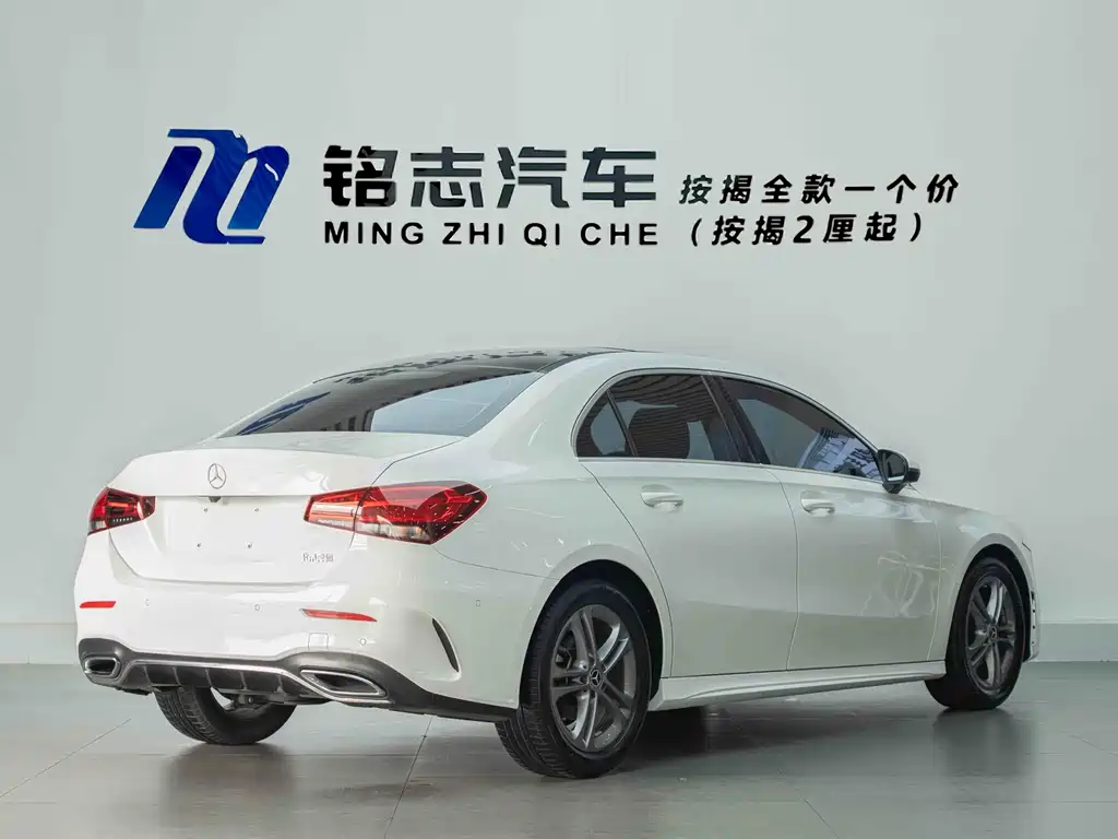 Mercedes-Benz A-Class — миниатюра 6