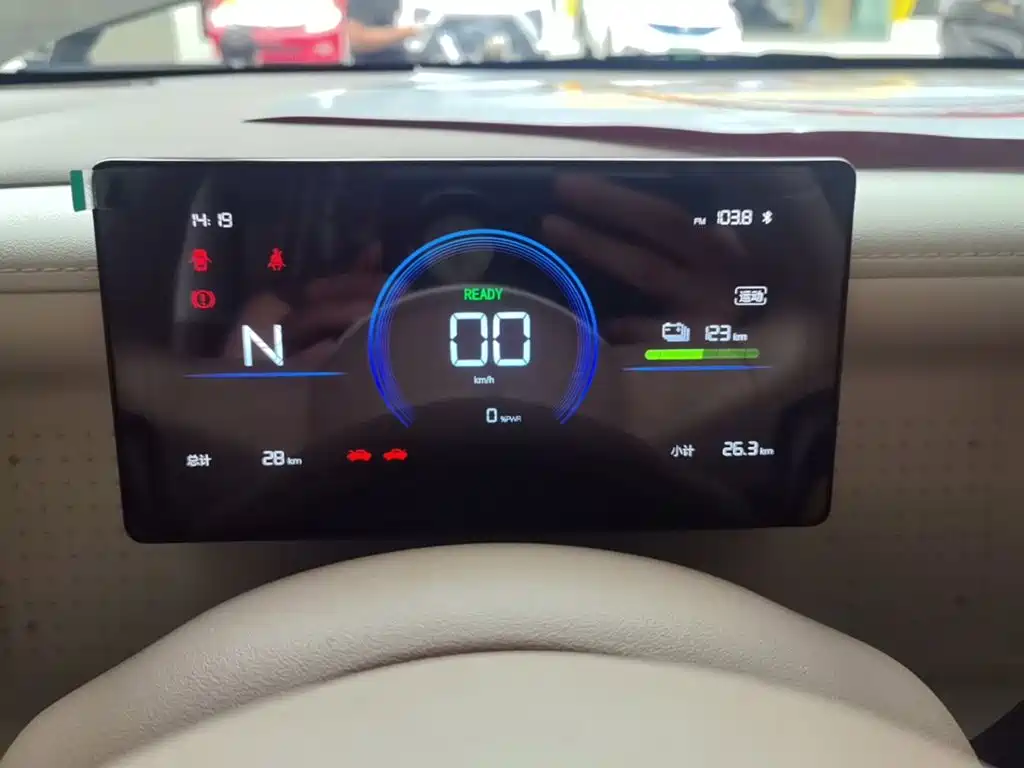 Wuling MINIEV — миниатюра 12