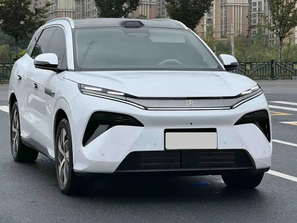 BYD Tang L — миниатюра 3