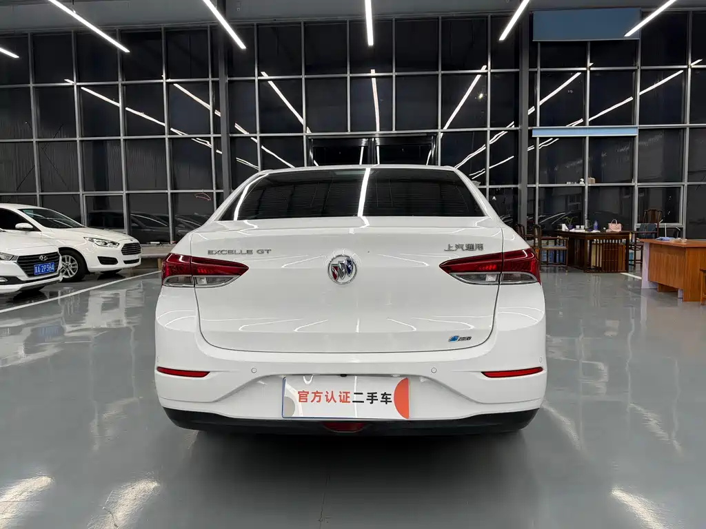 Buick Excelle — миниатюра 14