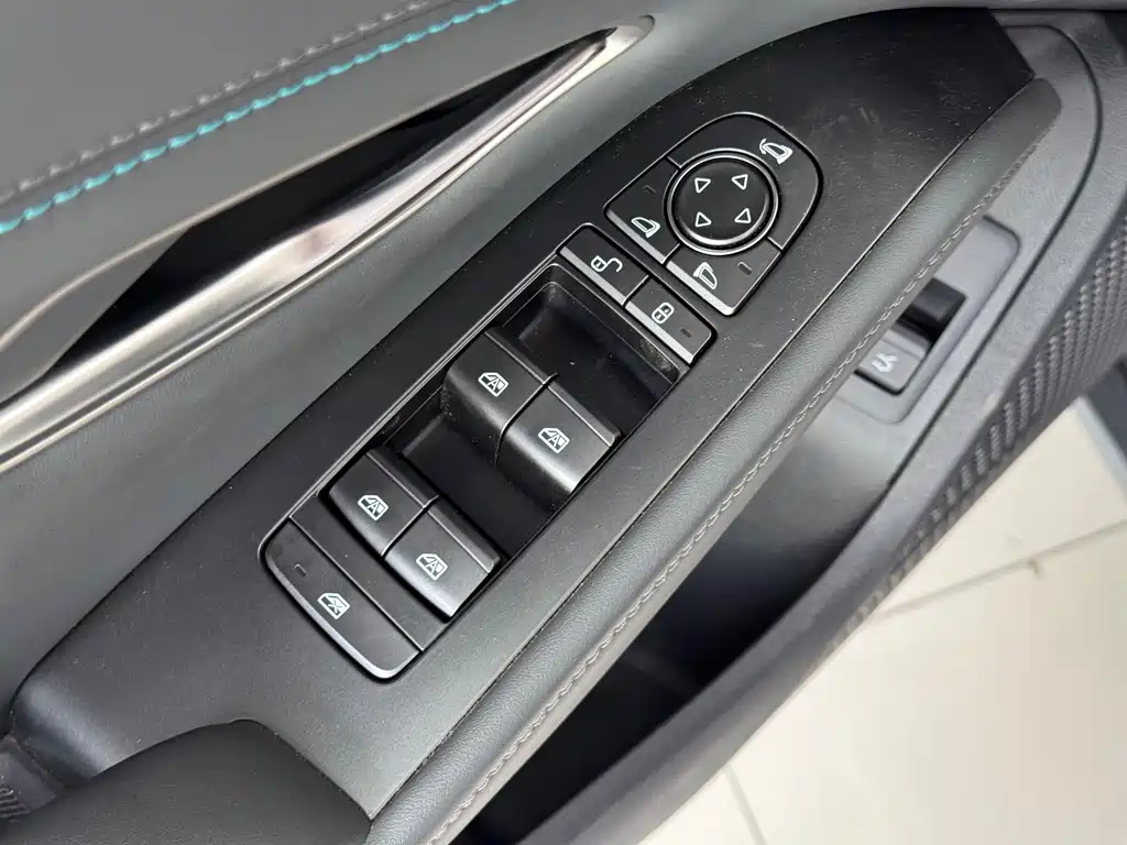 BYD Qin L — миниатюра 15