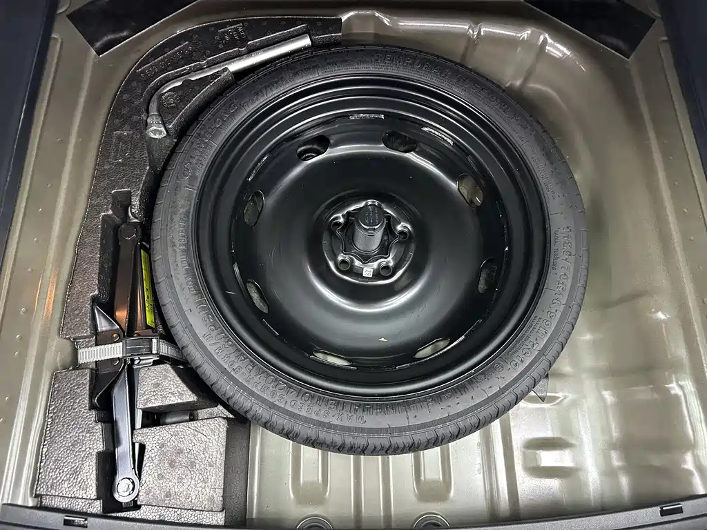 Jetta VS7 Black Edge Edition 1.4T Auto Glory Edition Pro, фото 18