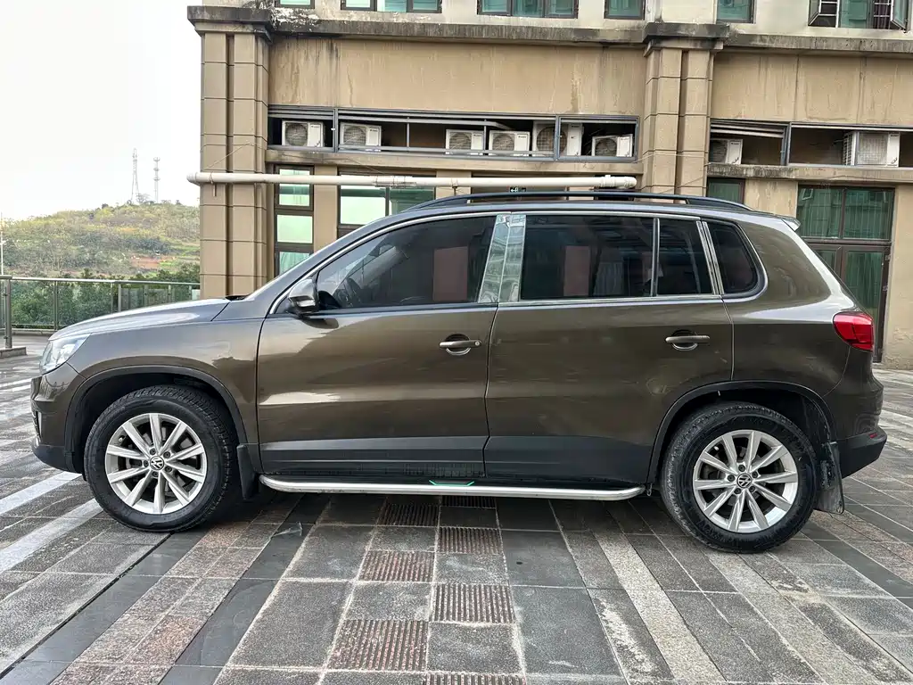 Volkswagen Tiguan — миниатюра 3