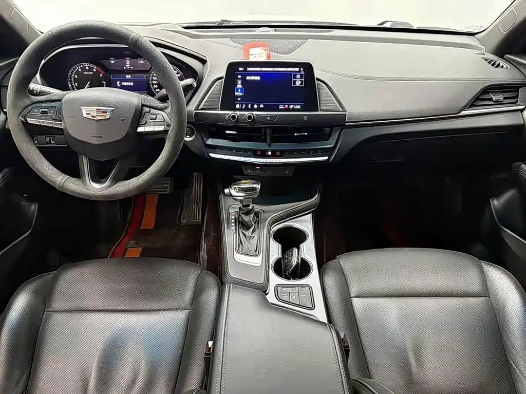 Cadillac CT4 — миниатюра 5