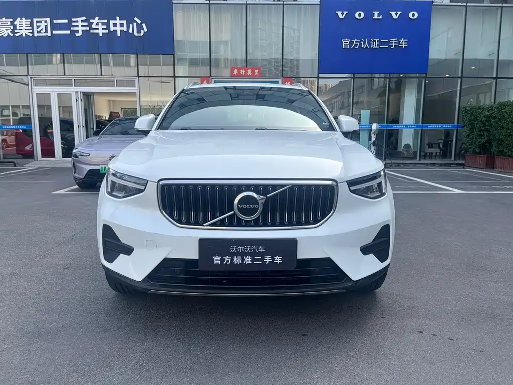 Volvo XC40 — миниатюра 5