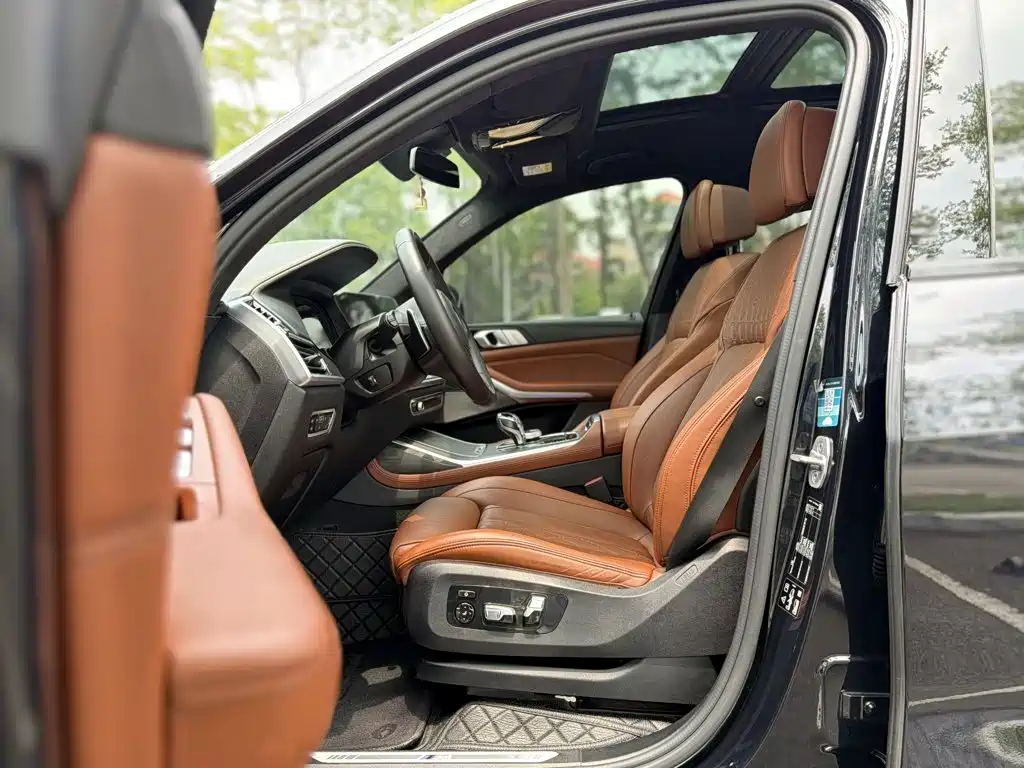 BMW X7 2021 xDrive40i Premium M Sport
