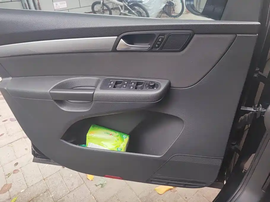 Volkswagen Sharan — миниатюра 6