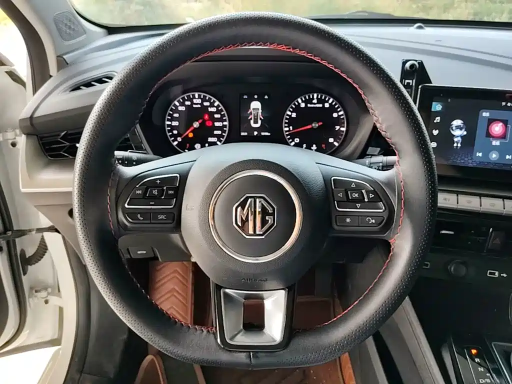 MG MG5 — миниатюра 11