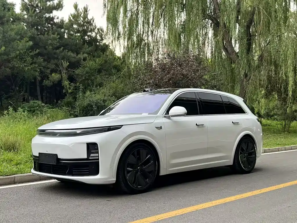 Li Auto L7