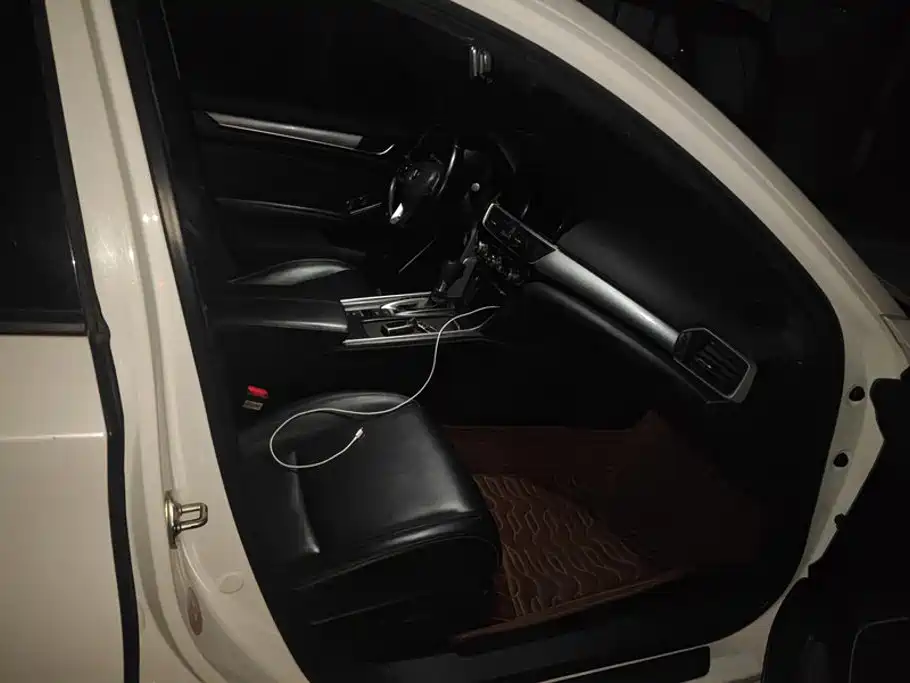 Honda Inspire — миниатюра 8