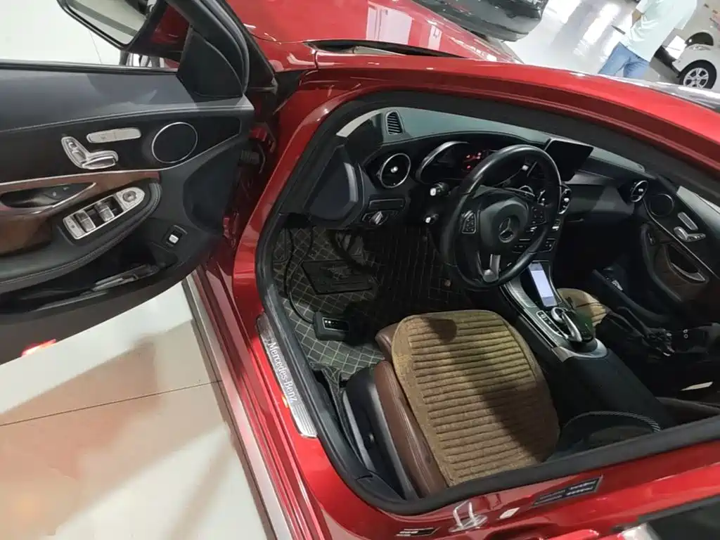 Mercedes-Benz C-Class — миниатюра 16