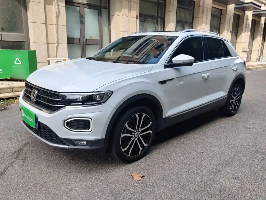 Volkswagen T-Roc — миниатюра 2