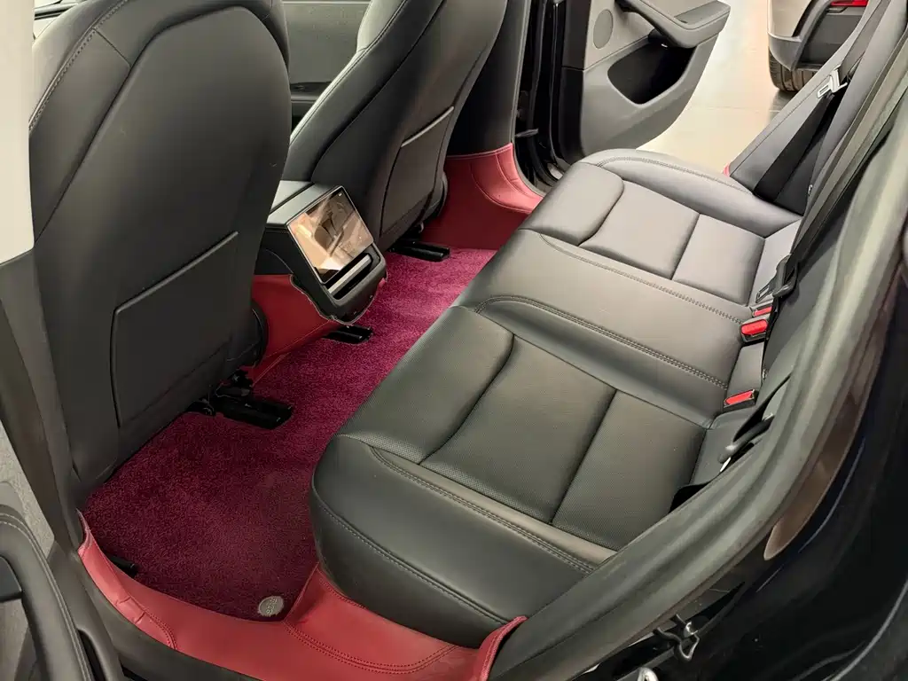 Tesla Model 3 — фотографии объявления, Фото 8