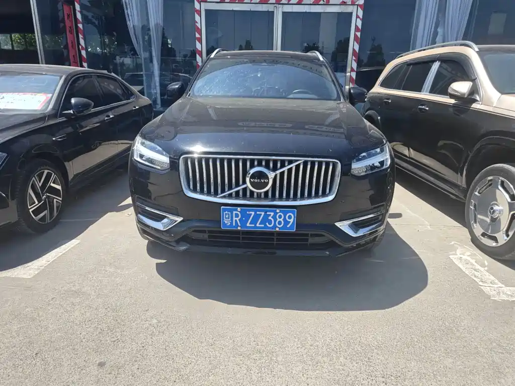 Volvo XC90 2021 B5 Smart Drive Luxury Edition 5 seats