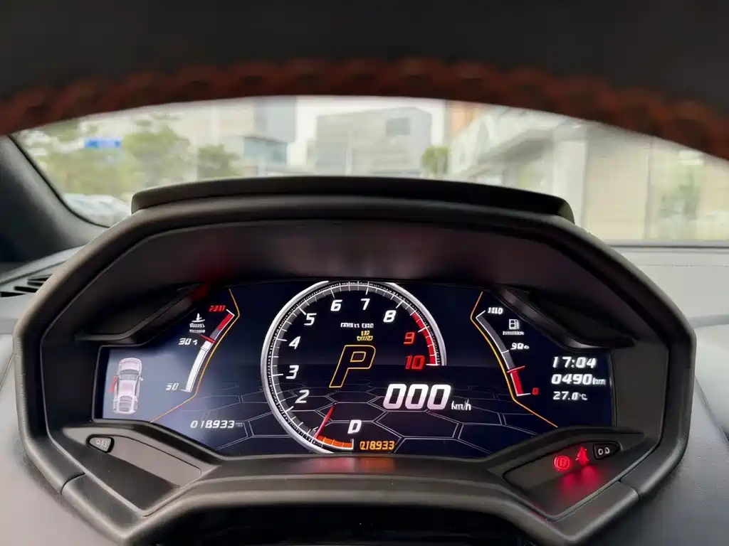 LAMBORGHINI HURACÁN