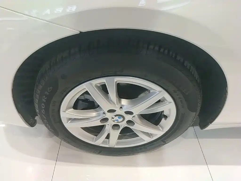 BMW 2 Series Active Tourer — миниатюра 23