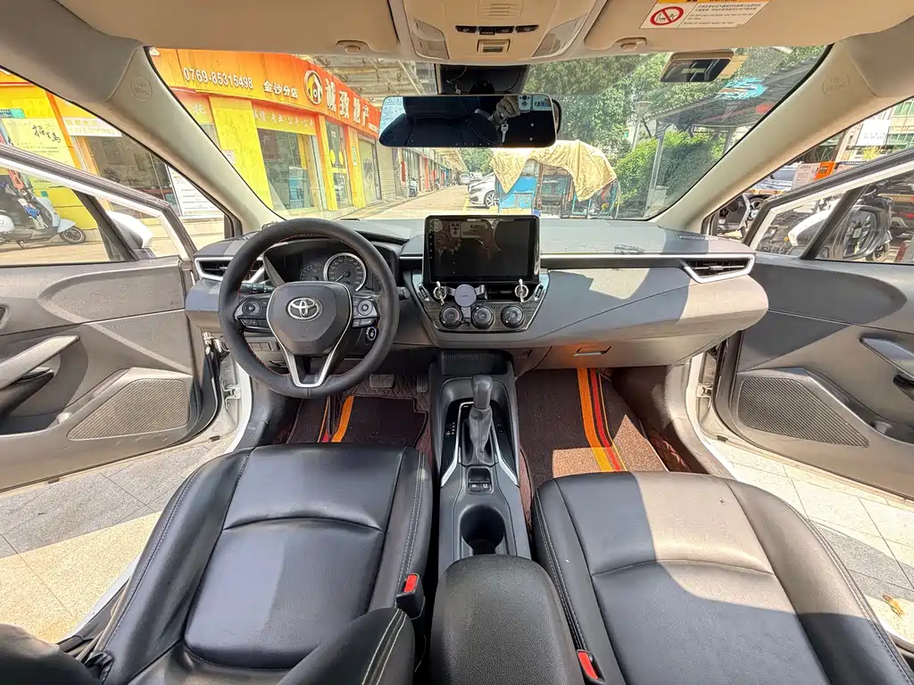 Toyota Corolla — миниатюра 5