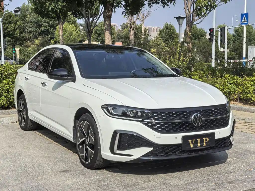 Volkswagen Lavida — миниатюра 3