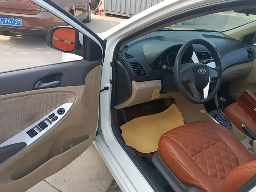 Hyundai Verna — миниатюра 16