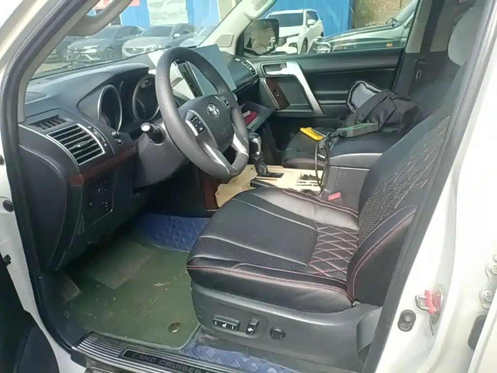 Toyota Prado — миниатюра 15