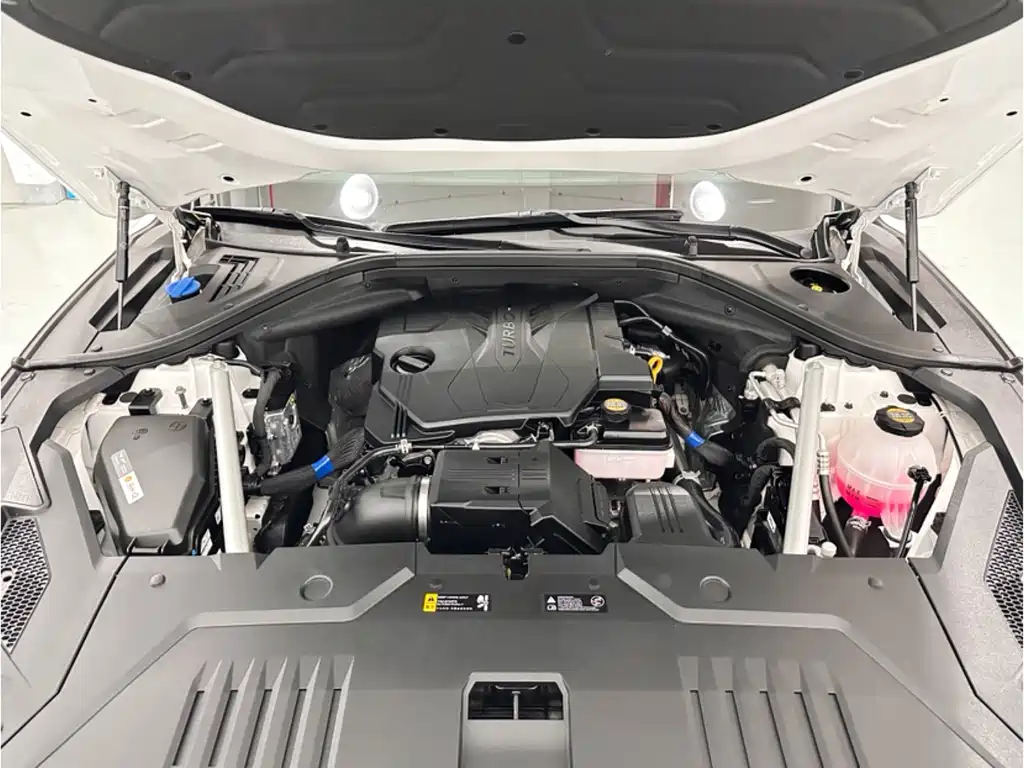 Genesis GV70 2023 2.5T Luxury