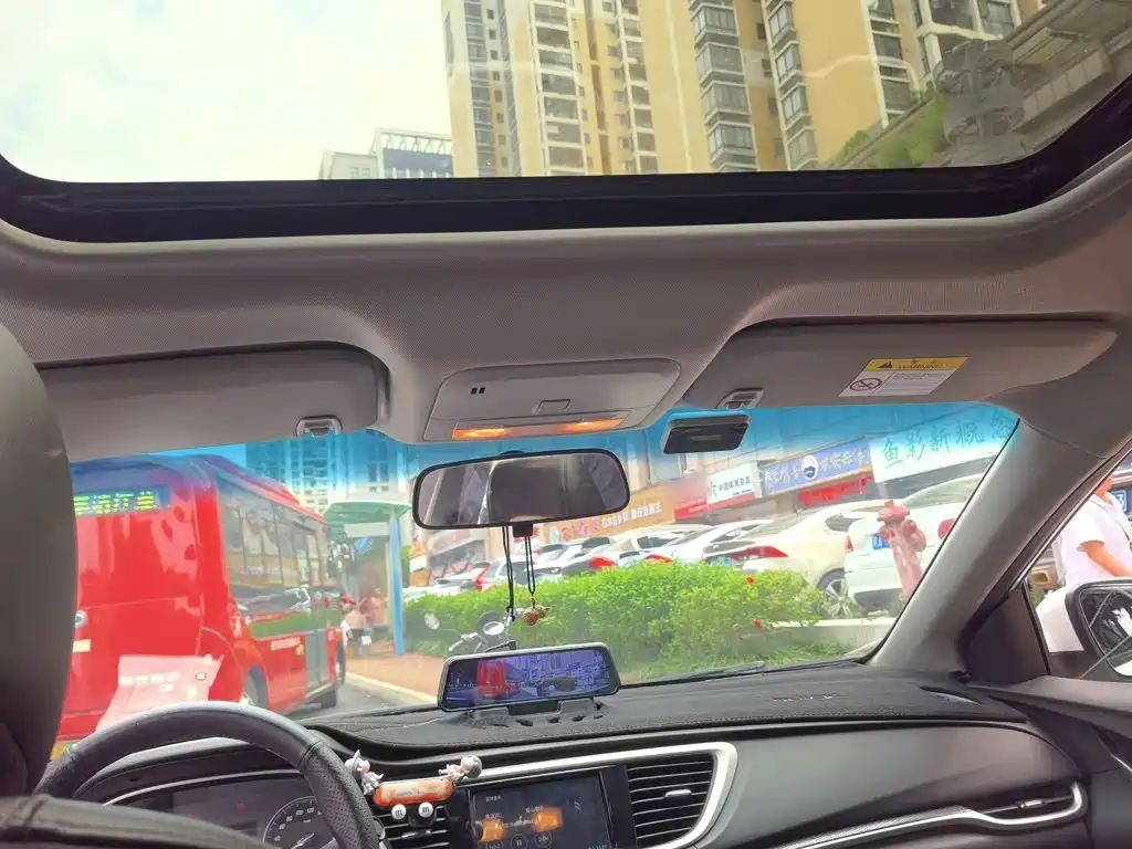 Buick Excelle — миниатюра 14