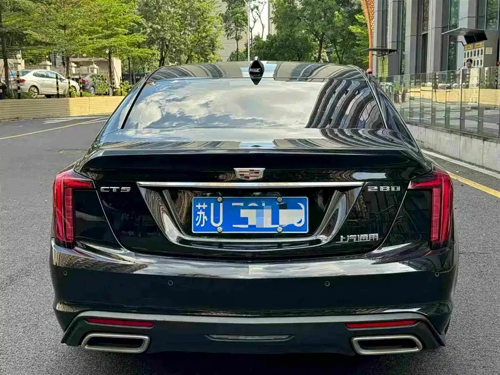 Cadillac CT5 — миниатюра 5