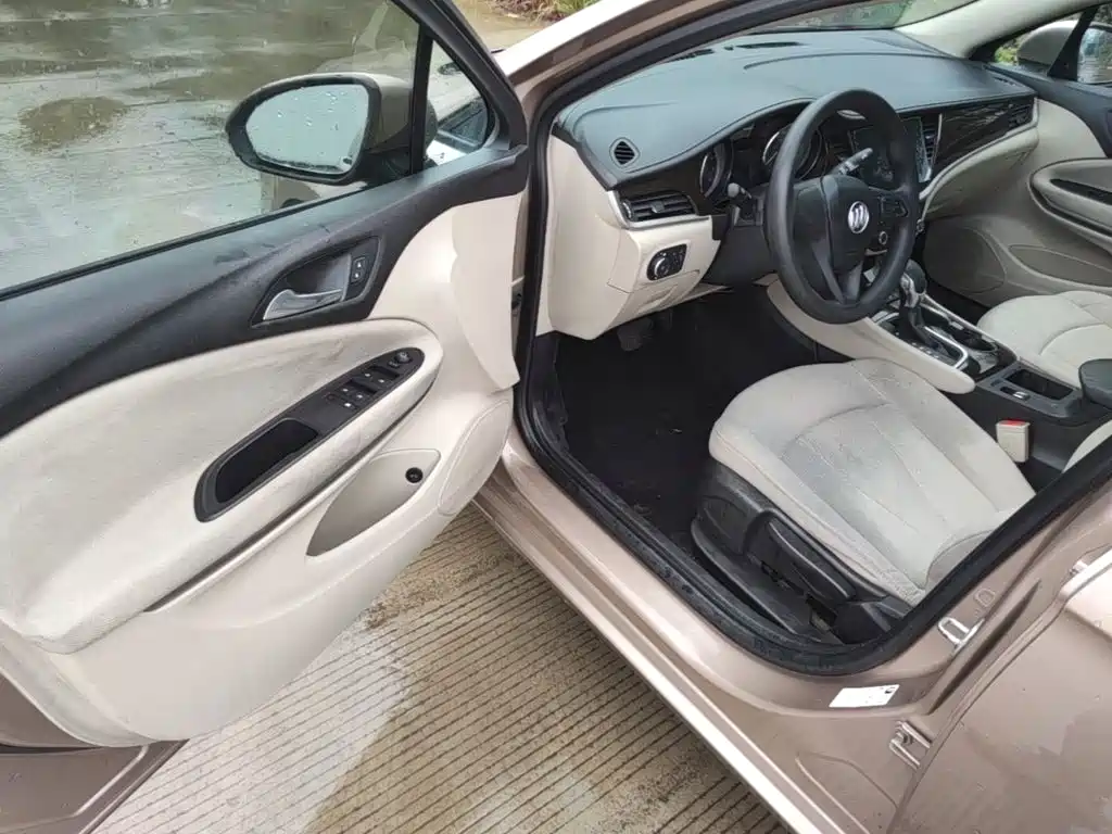 Buick Verano — миниатюра 16