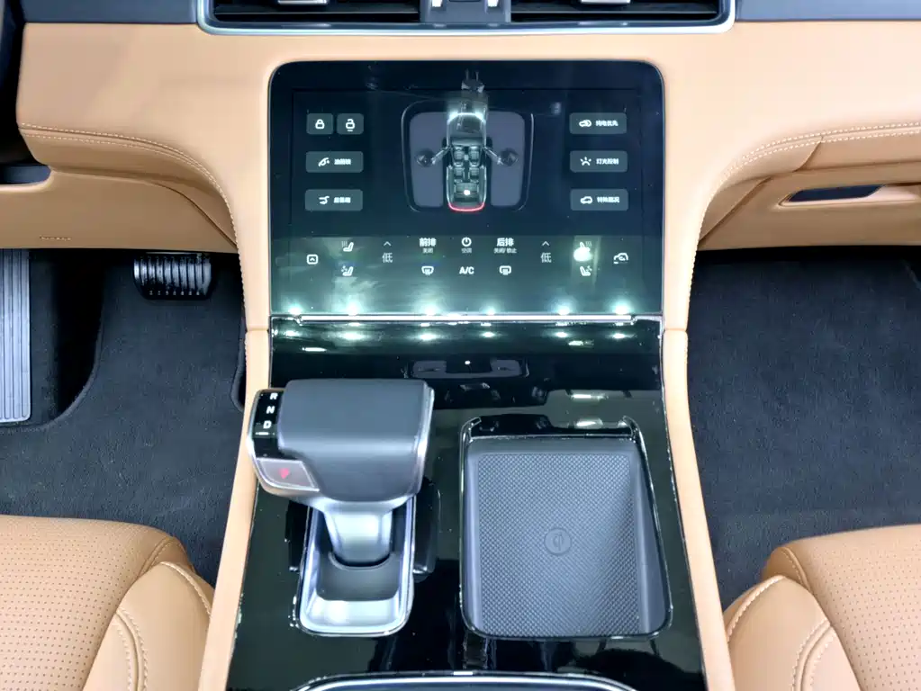 Li Auto Li ONE — миниатюра 16