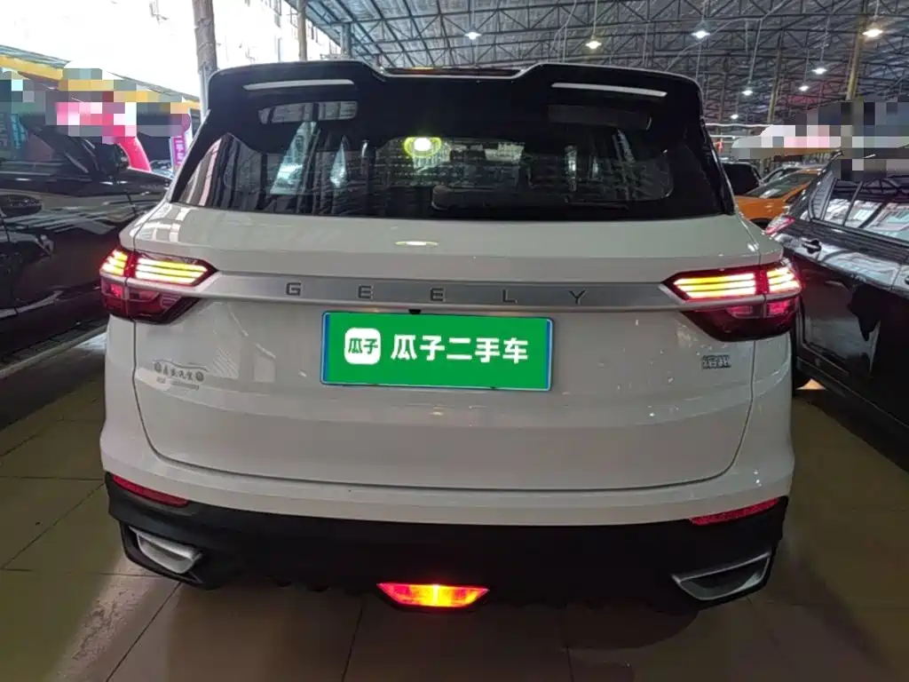 Geely Binyue — миниатюра 6