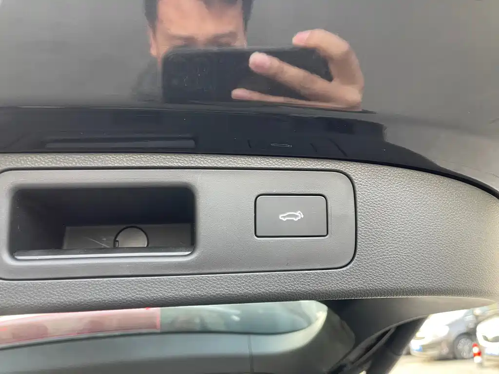 GEELY AUTOMOBILE HAOYUE L