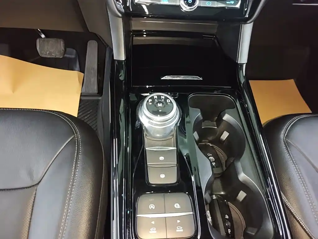 Ford Explorer — миниатюра 14